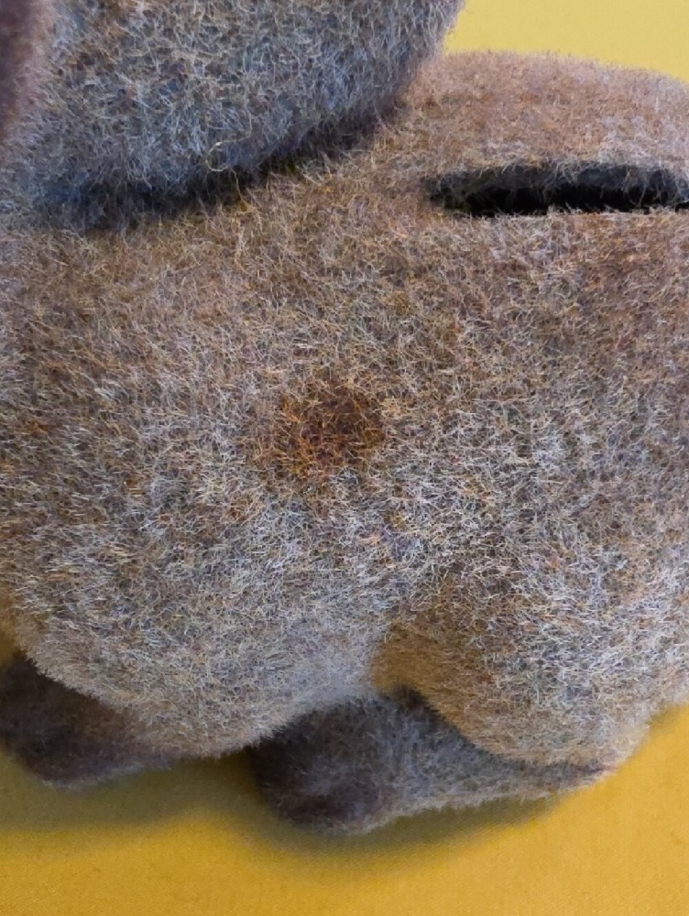 Vintage ▪︎ Fuzzy Flocked Bunny Coin Bank ▪ Good Condition ▪︎ Made In Hong Kong - Picture 5 of 15